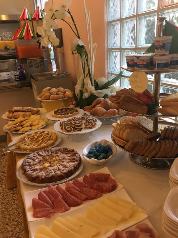 Hotel Derby Bellaria-Igea Marina Eksteriør billede